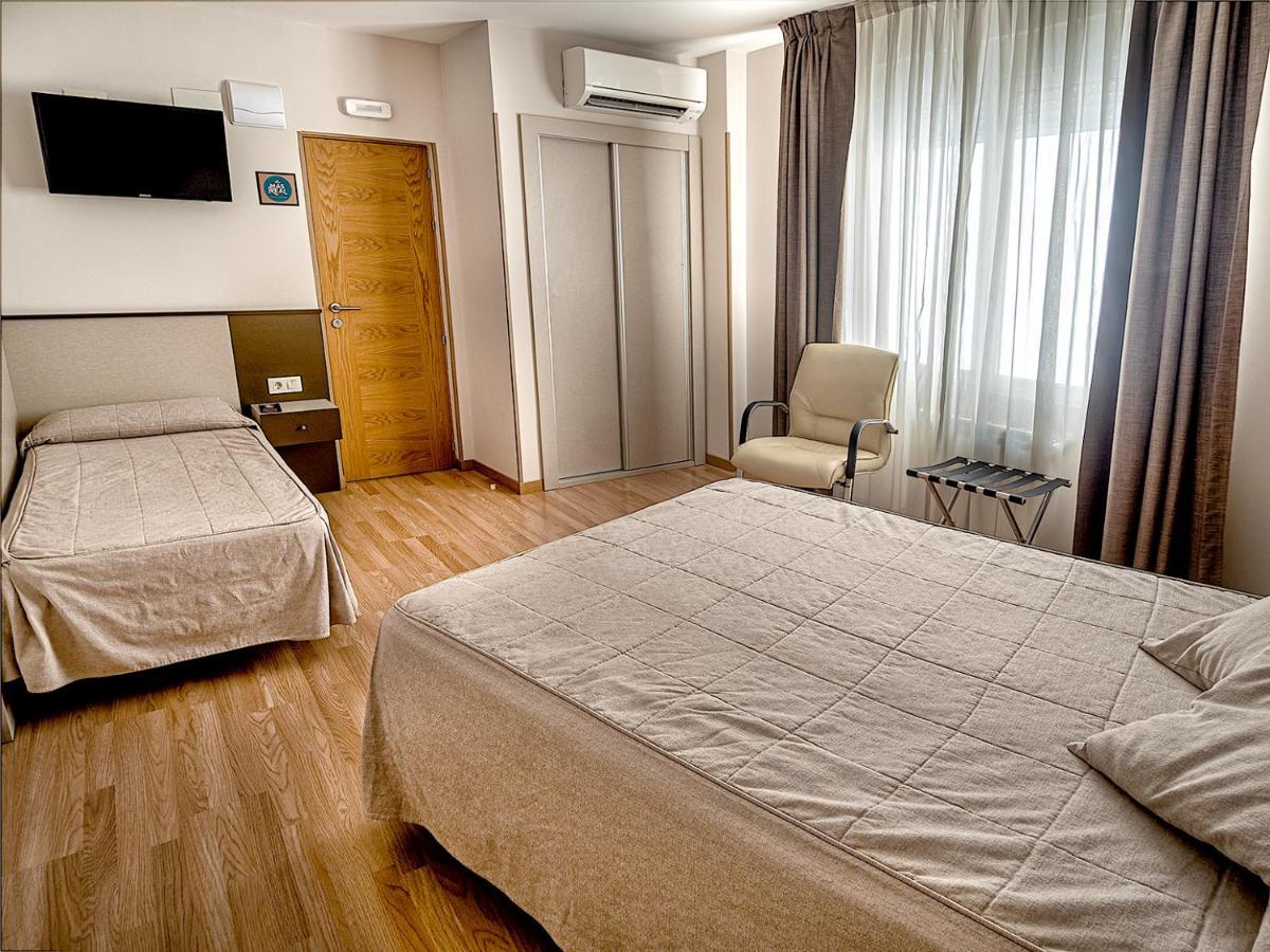 Hostal Real Aranjuez Luaran gambar