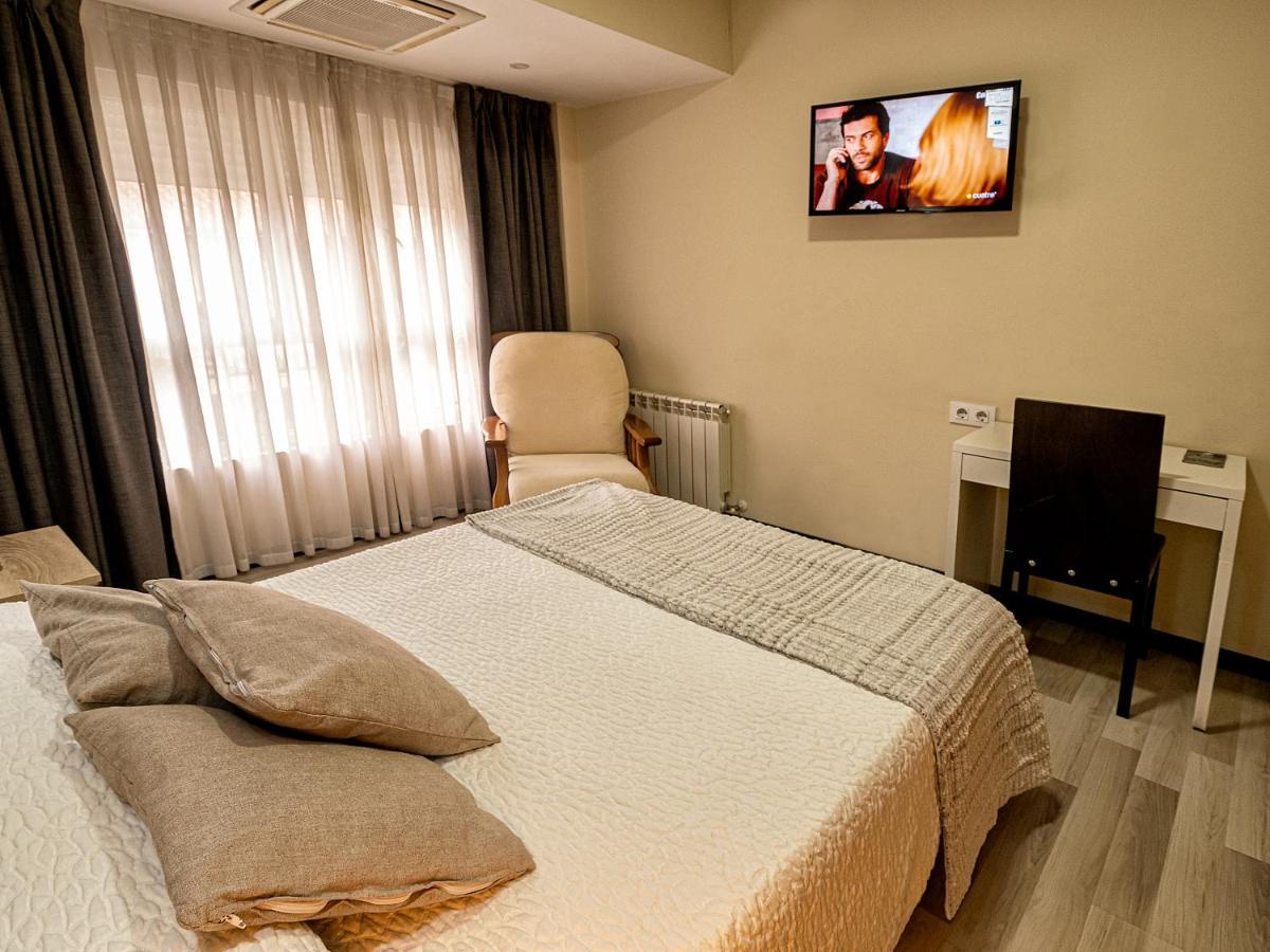 Hostal Real Aranjuez Luaran gambar