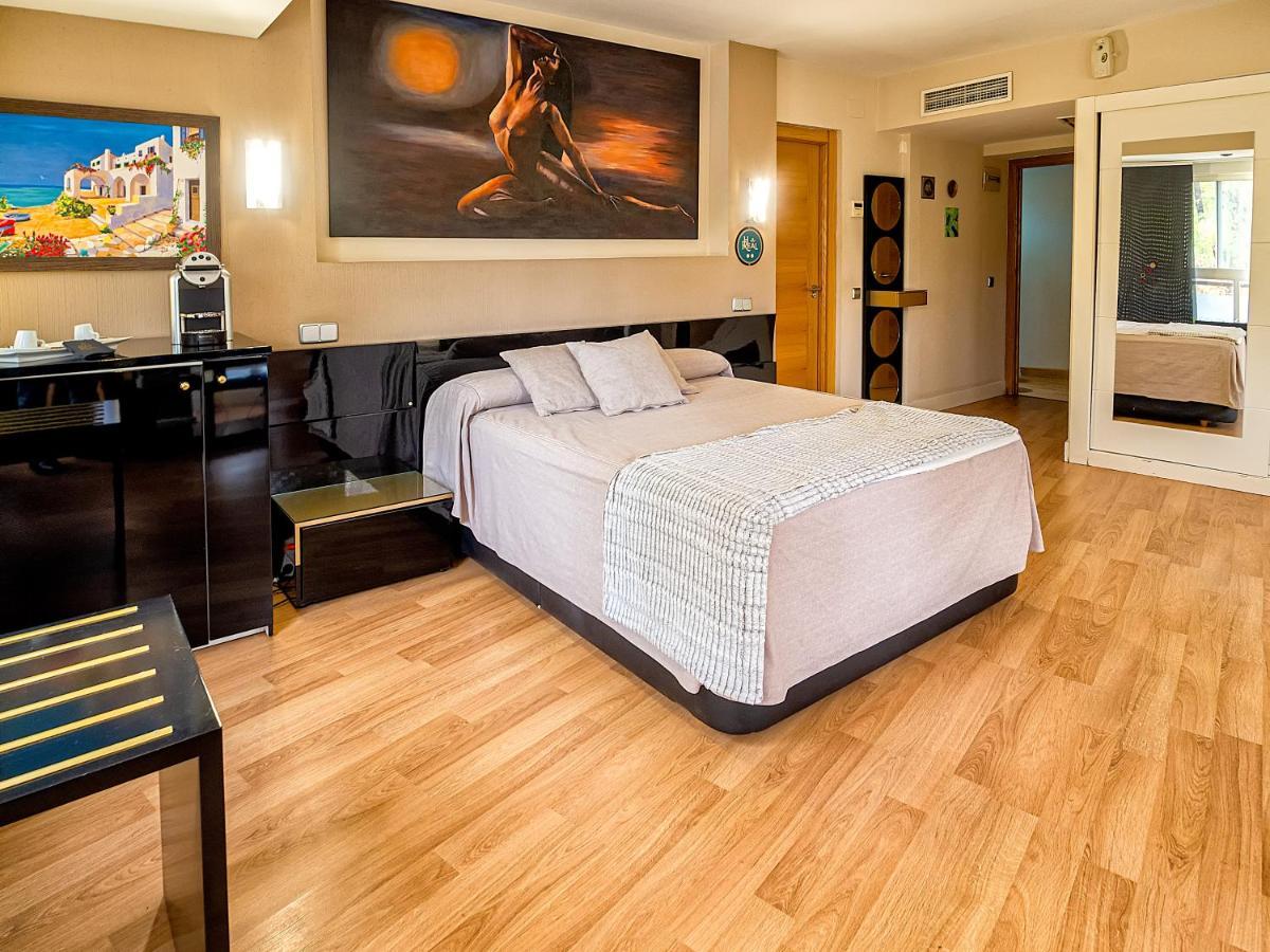 Hostal Real Aranjuez Luaran gambar