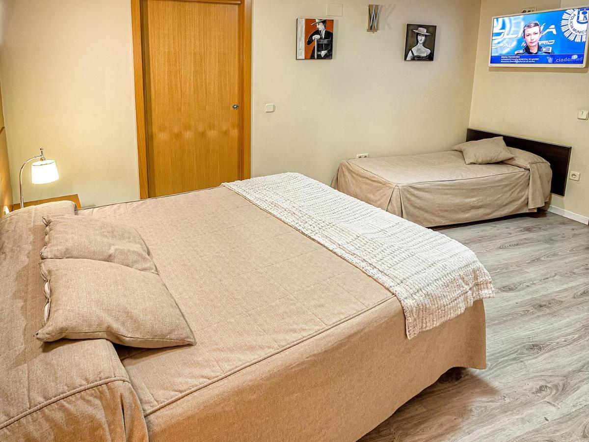 Hostal Real Aranjuez Luaran gambar