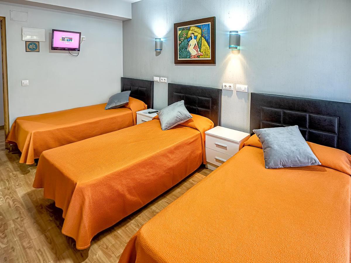 Hostal Real Aranjuez Luaran gambar